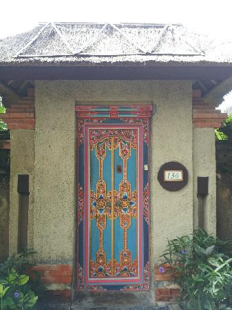 拉玛海滩度假村主图