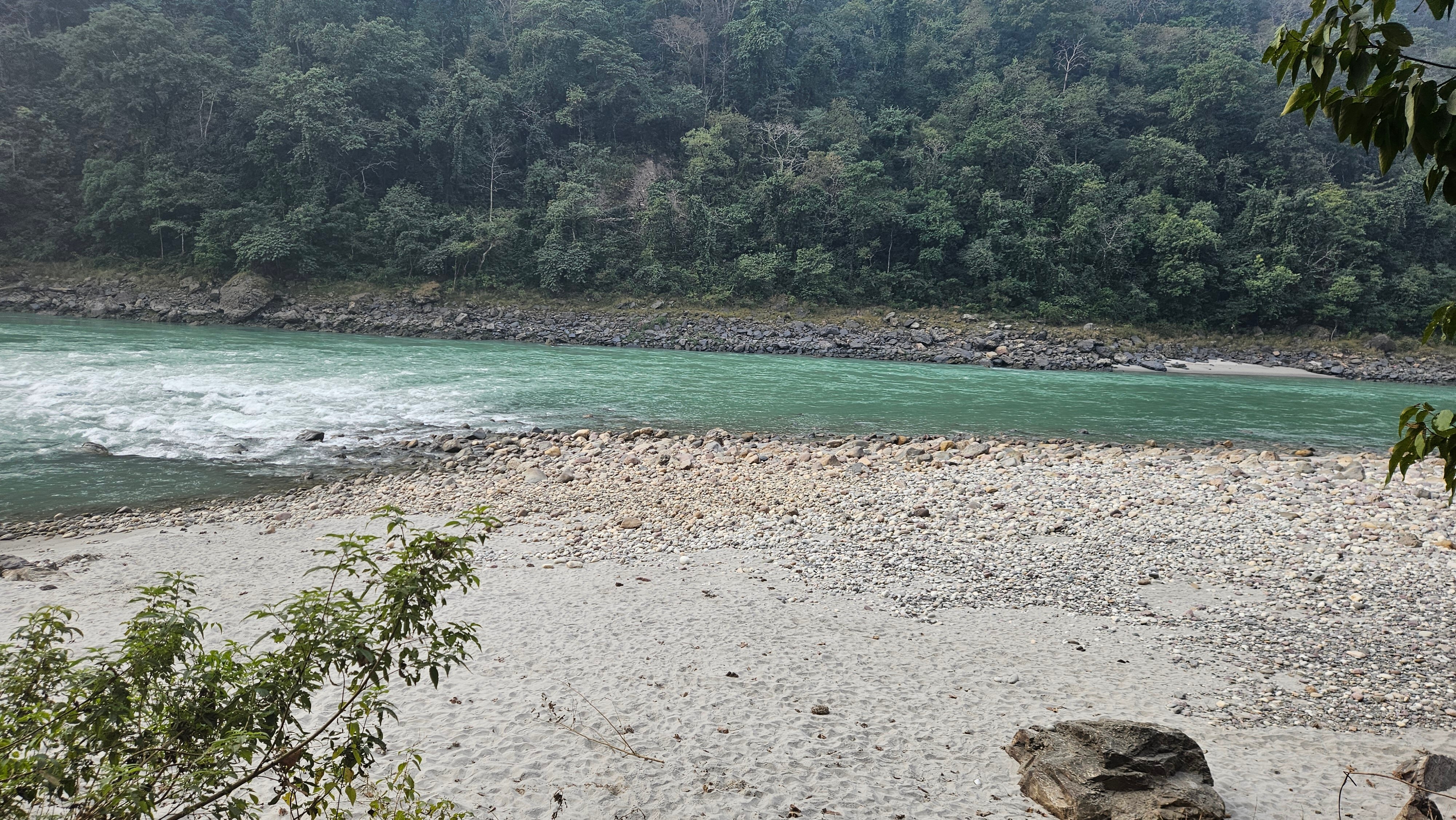 Neemrana's Glasshouse On The Ganges-泳池