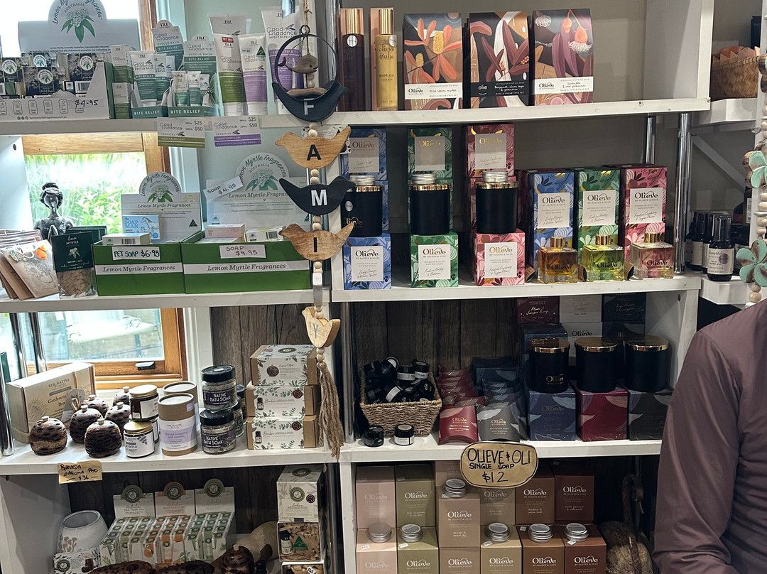 斯里弗默别墅酒店主图