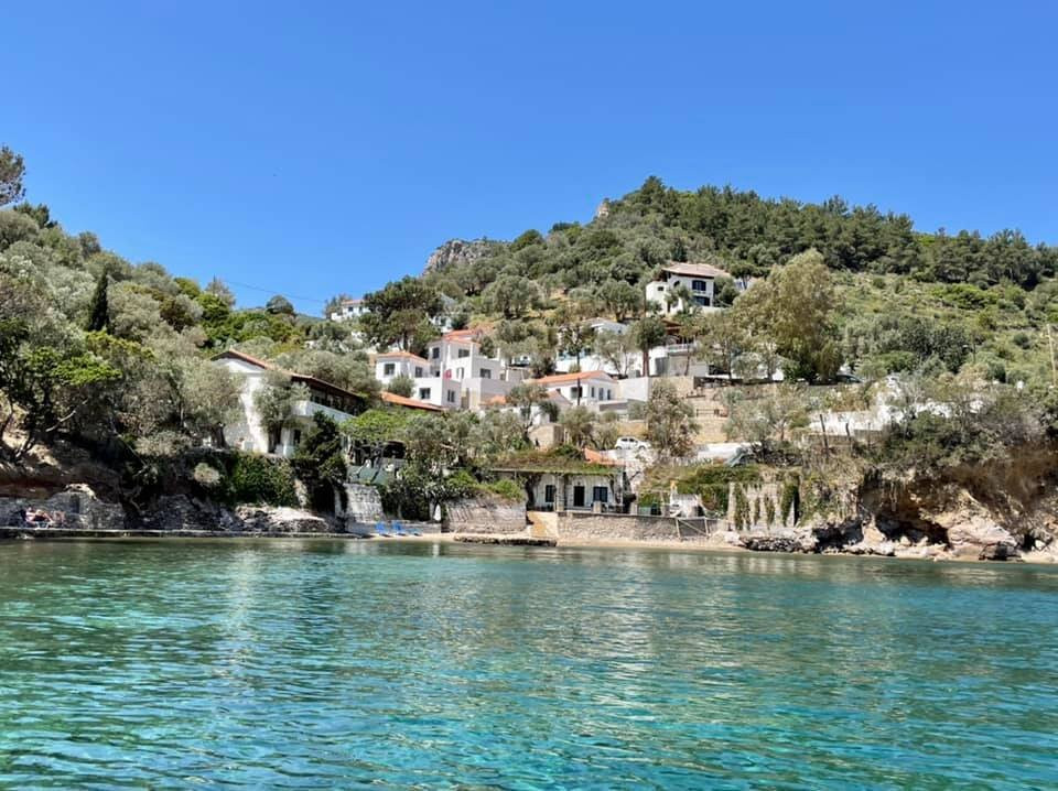 Studios Limnionas