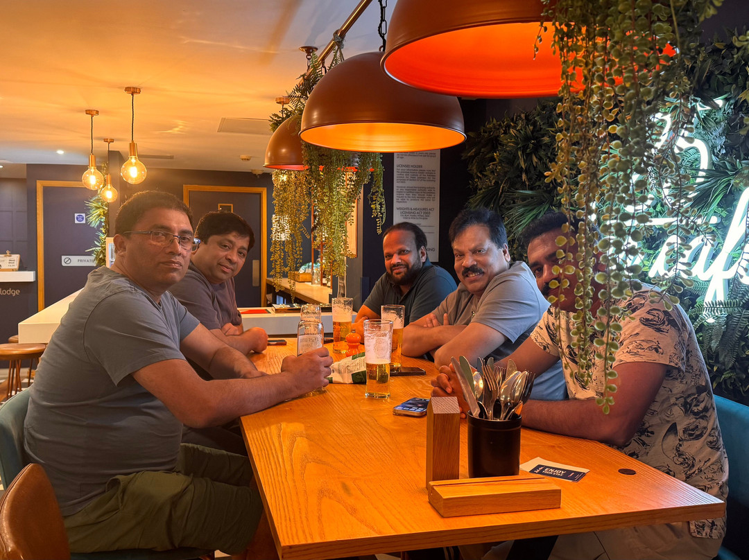 Travelodge London Feltham主图