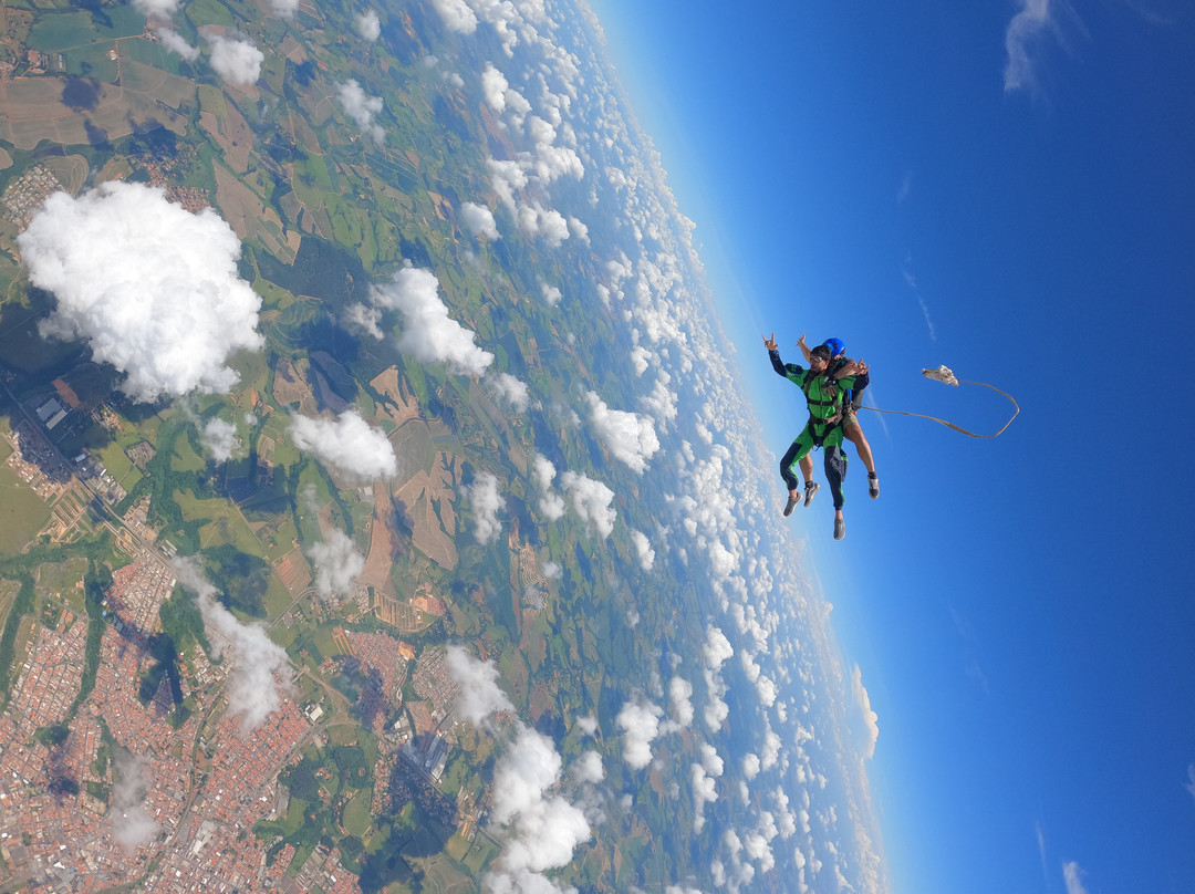 SkyRadical Paraquedismo-Boituva必去景点