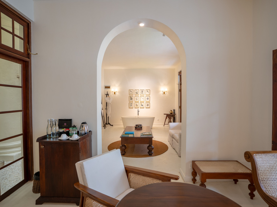 加勒堡酒店主图