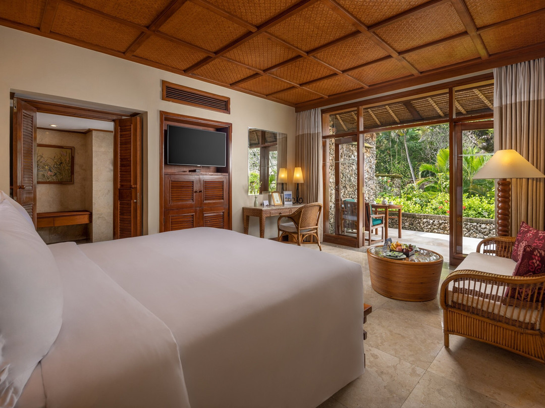 巴厘欧贝罗伊酒店主图