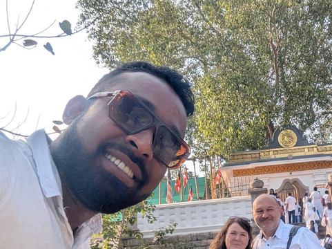 Tuk Tuk Laka-康提必去景点