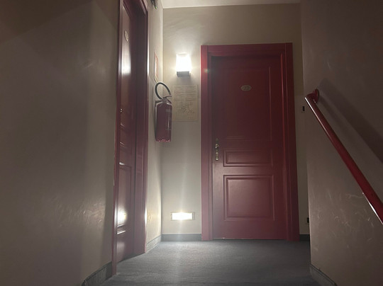 帕利欧酒店主图