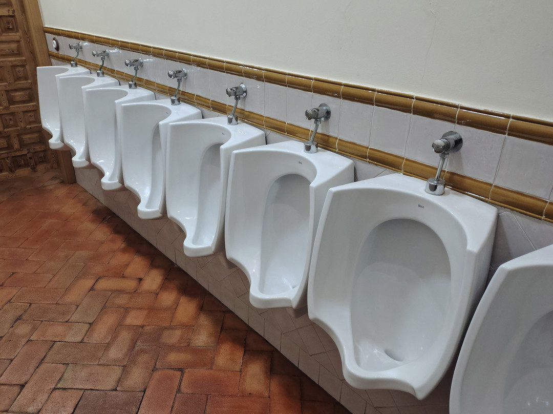 蒙嘉庄园酒店主图