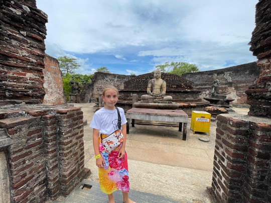 Sudath Safari and Tours Sri Lanka-锡吉里亚必去景点