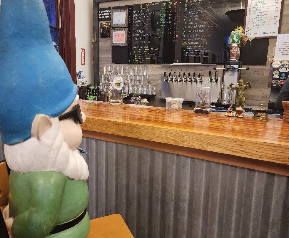 Rail To River Brewing-Ravena必去景点