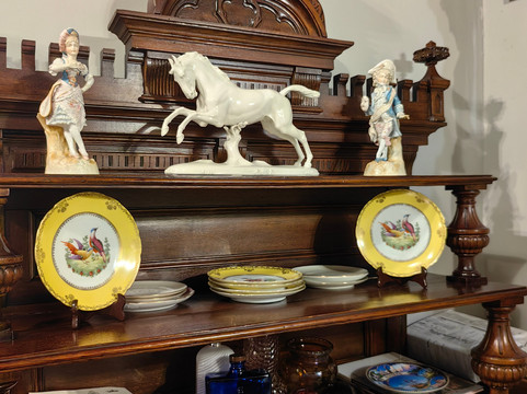 The Apartment-Gallery House with a Gargoyle-加里宁格勒必去景点