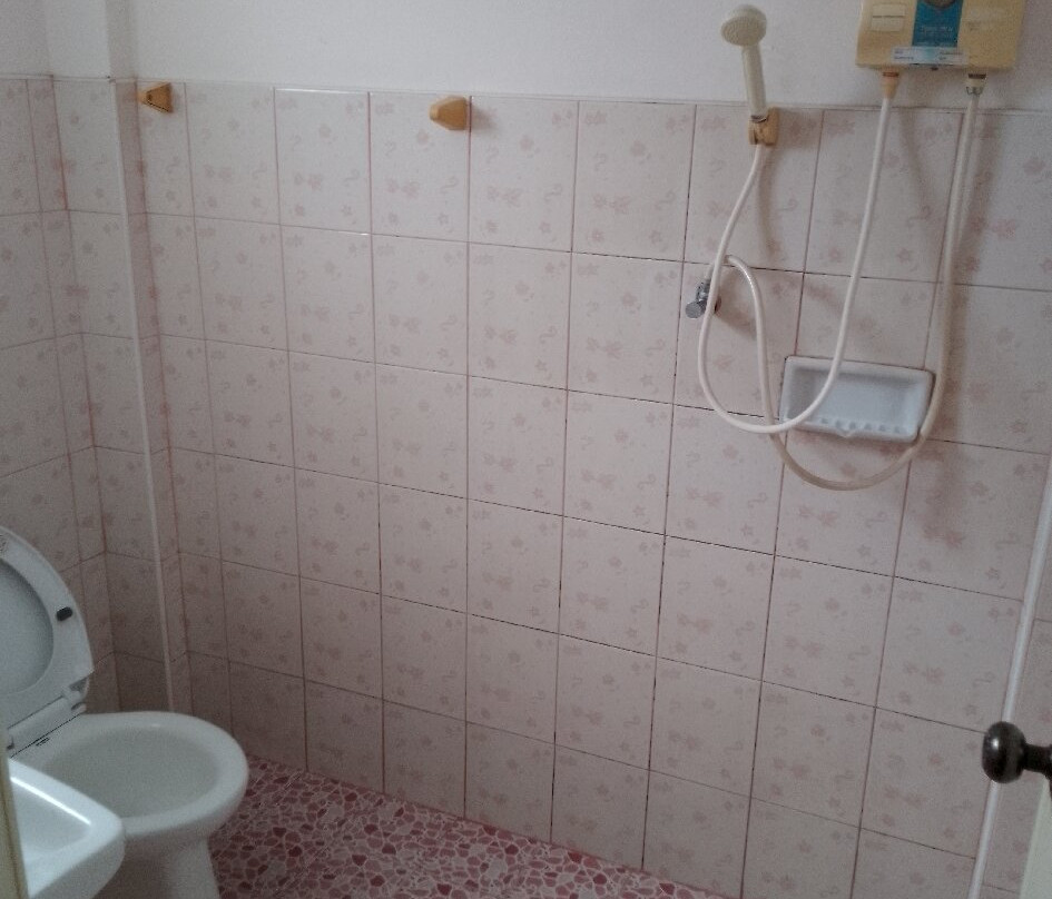 塔恩通酒店主图