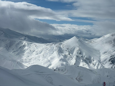 埃尔祖鲁姆希尔顿花园酒店主图