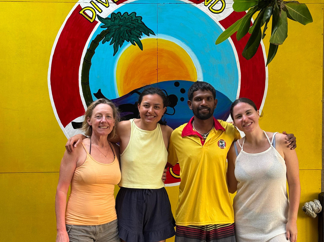 Divers Land Dive Club-乌纳瓦图纳必去景点