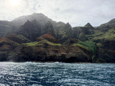 Makana Charters and Tours-卡慕也拉必去景点
