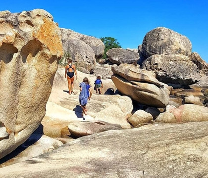 Cape Edgecumbe Walking Trail-博恩必去景点