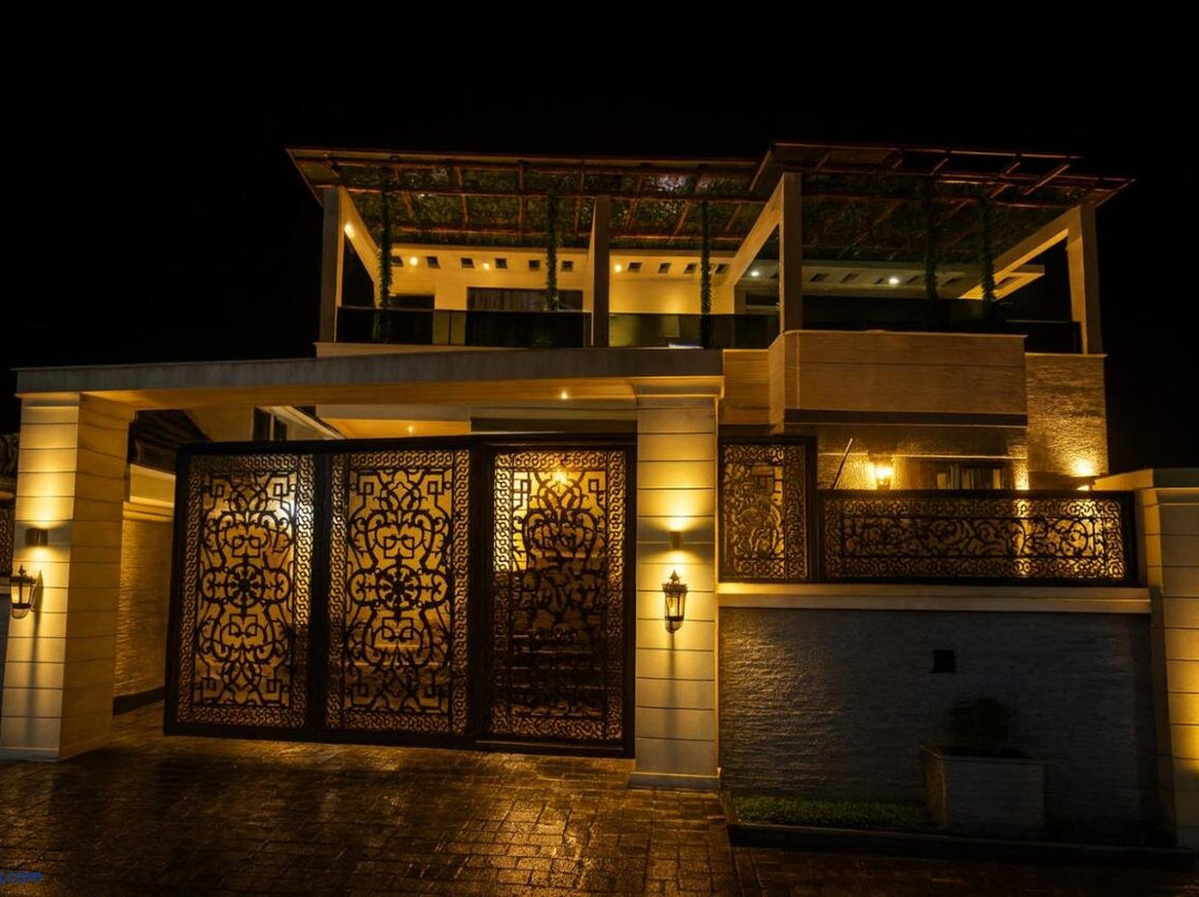 Lily Luxury Home Shortlet Apartments