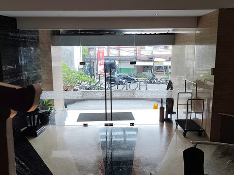 打横市地平线酒店主图