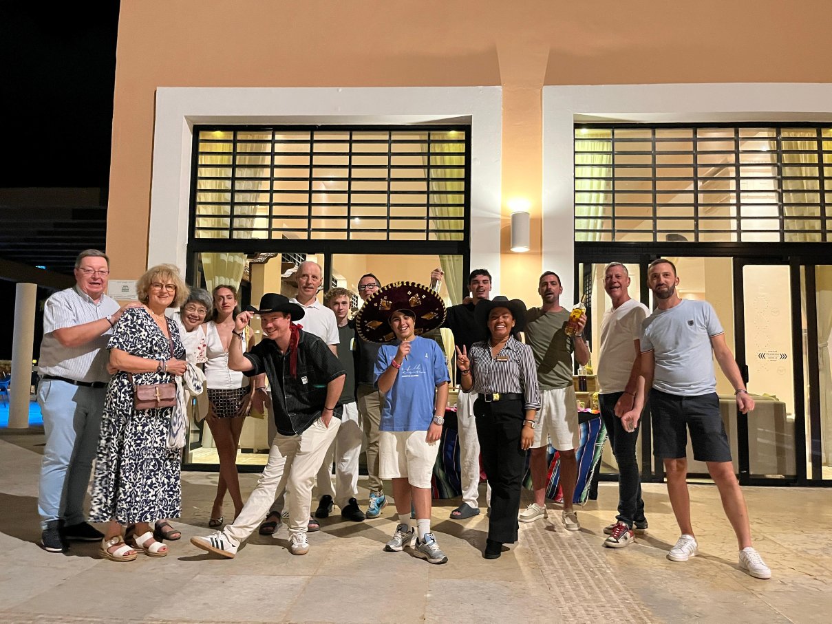 海洋珊瑚绿松石艾贝索 - 限成人- 全包式-浴室