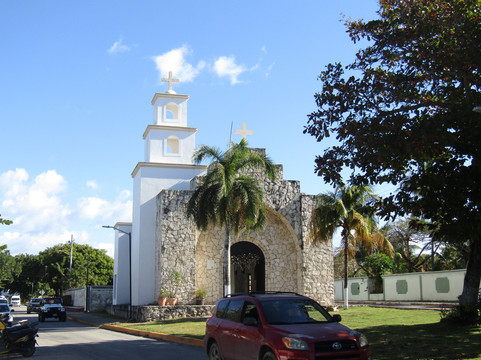 Capilla Santa Cruz-San Miguel de Cozumel必去景点