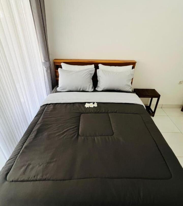 Ina Guesthouse