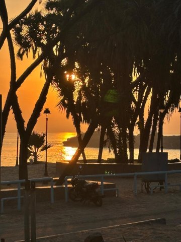 克里希纳海滩度假村-官方