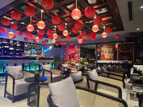 Elite of the Seas-下龙湾必去景点