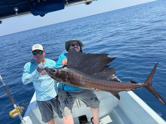Fishing With Tico Huatulco-Crucecita必去景点