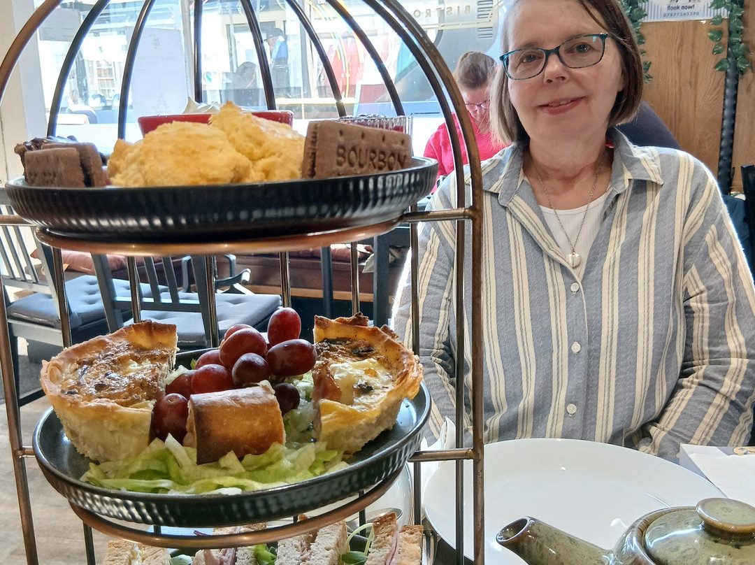 Bees Knees Deli and Cookery School-Eastwood必去景点