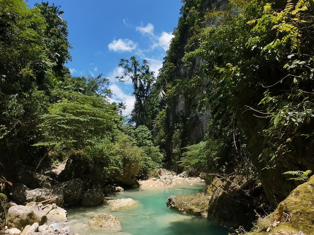 Kawasan Canyoneering-Badian必去景点