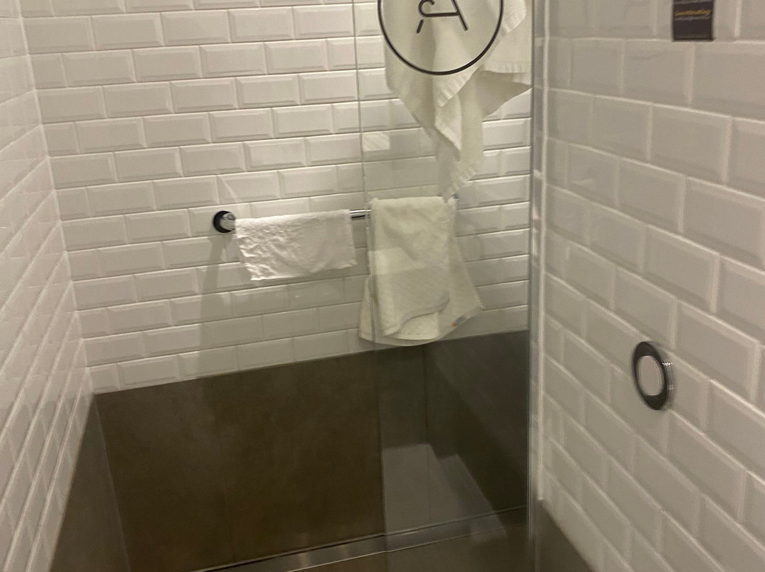 伦敦希思罗阿罗特尔酒店主图