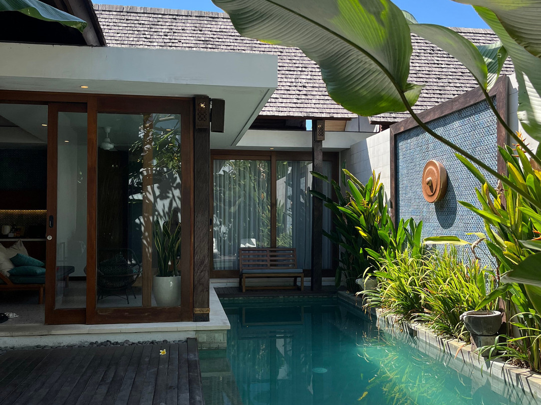 沙努尔-萨诺拉别墅-由伊尼维酒店管理主图