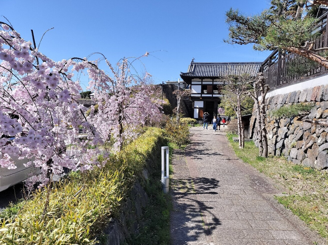 Komoro Castle Otemon-小诸市必去景点