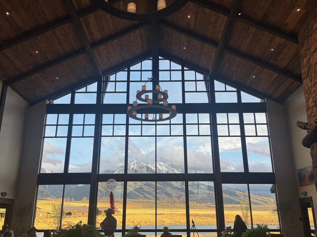 鼠尾草山林小屋主图