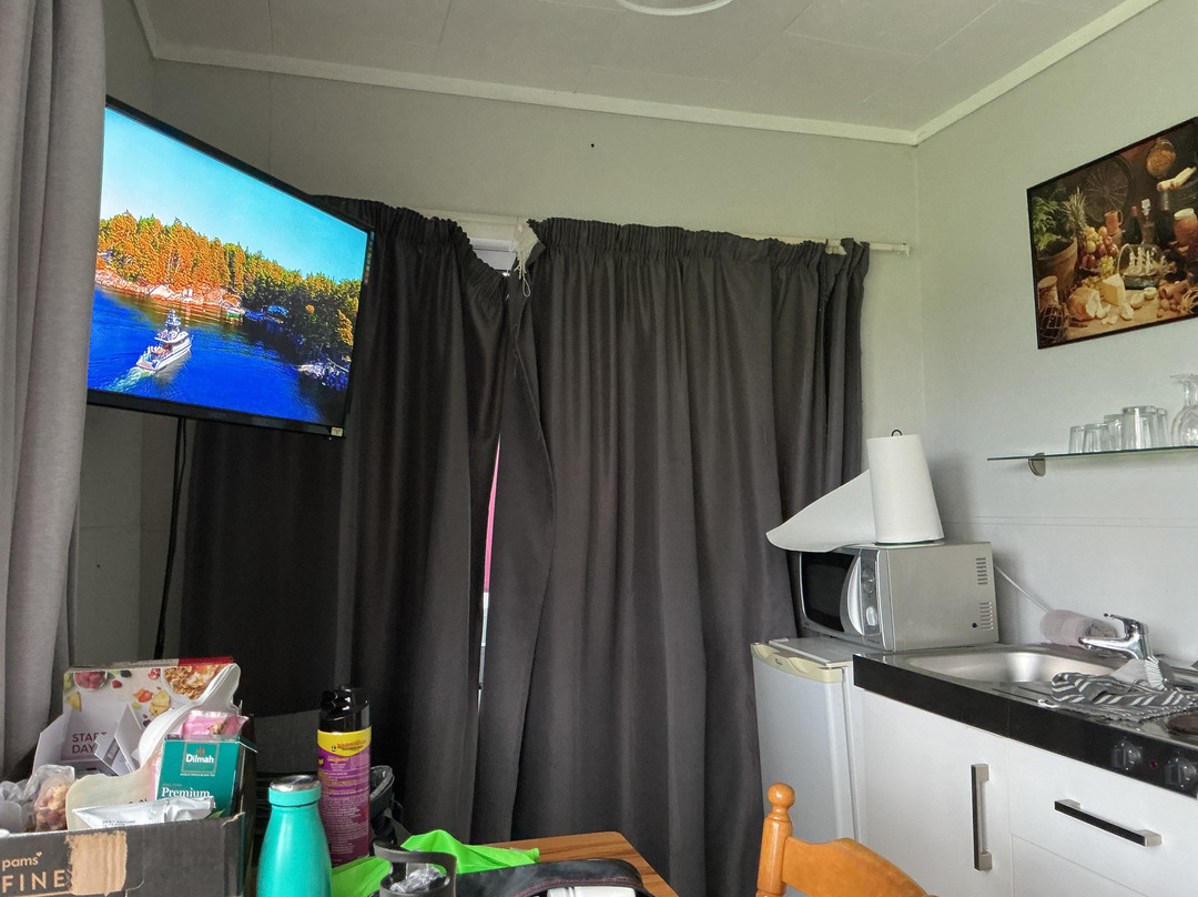 Waitomo Big Bird Bed & Breakfast主图