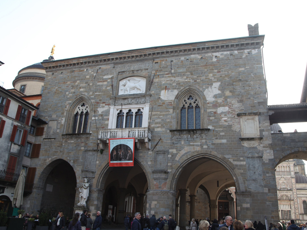 Palazzo Della Ragione-贝加莫必去景点