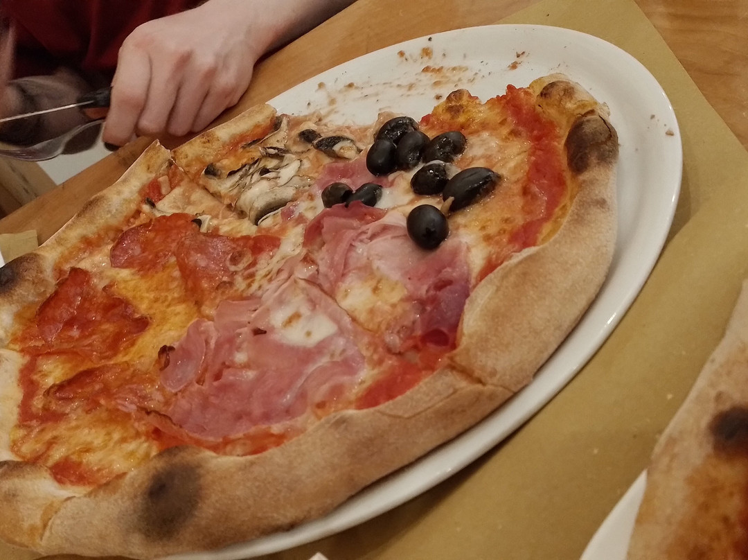 Musa's Kebap-Pizzeria Panineria