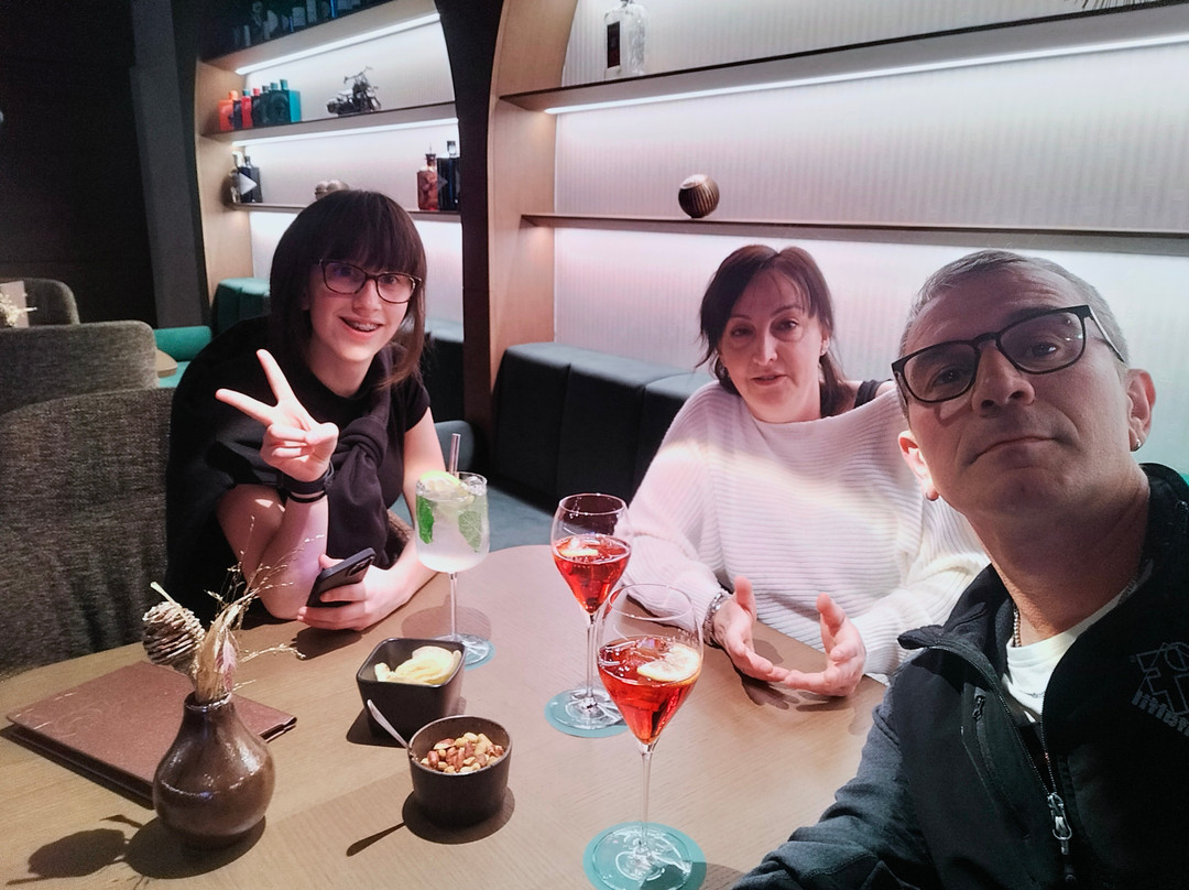 拉姆酒店主图