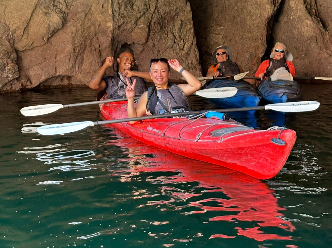 Colorado River Kayak Tours-Willow Beach必去景点