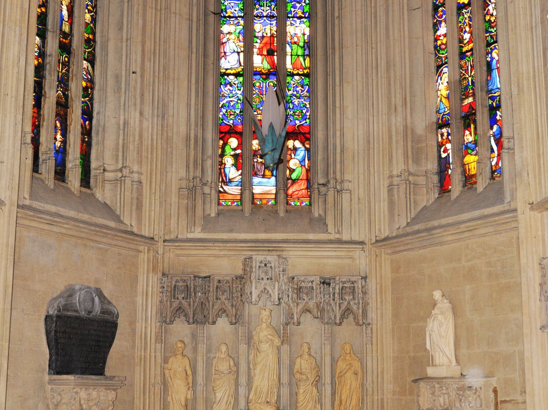 Basilique du Sacré-Coeur-Paray Le Monial必去景点