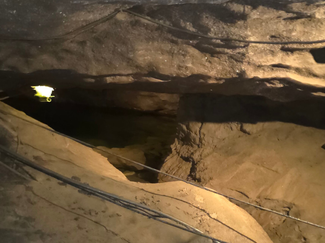 Peak Cavern-Castleton必去景点