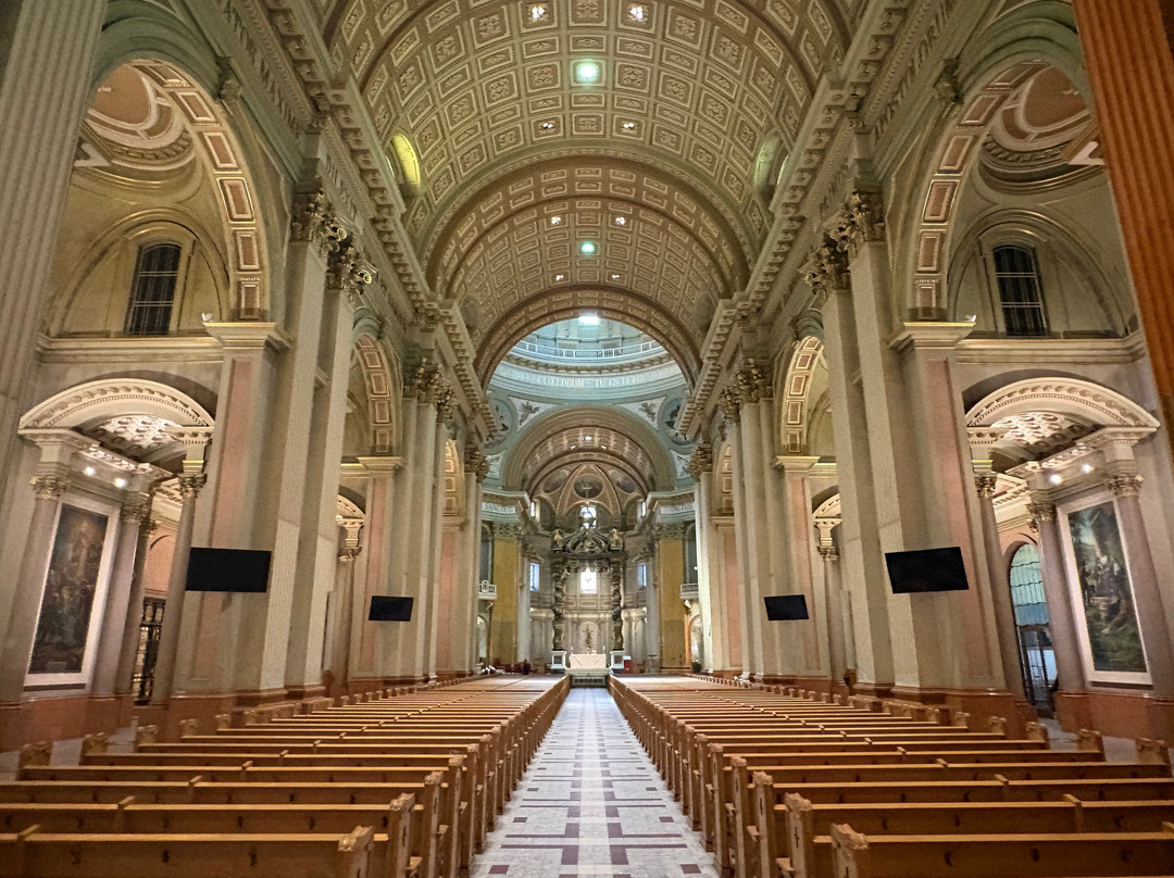 Mary, Queen of the World Cathedral-蒙特利尔必去景点