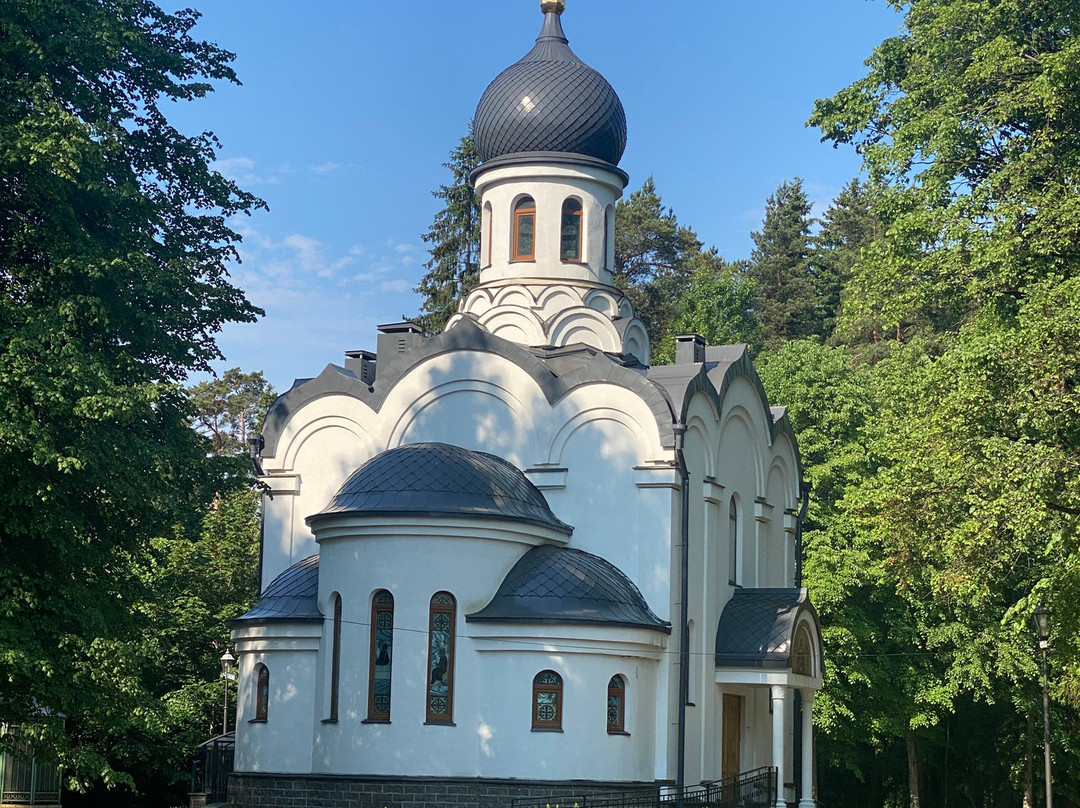 Chapel of the Transfiguration of the Lord-Repino必去景点