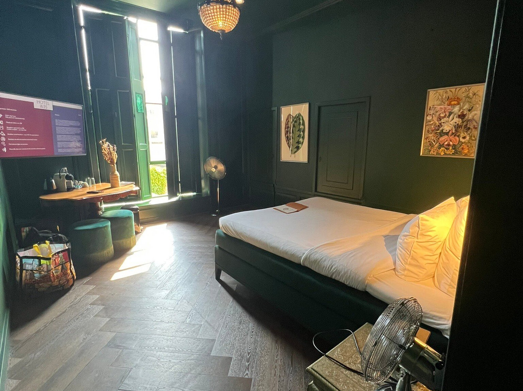 Hotel 1635