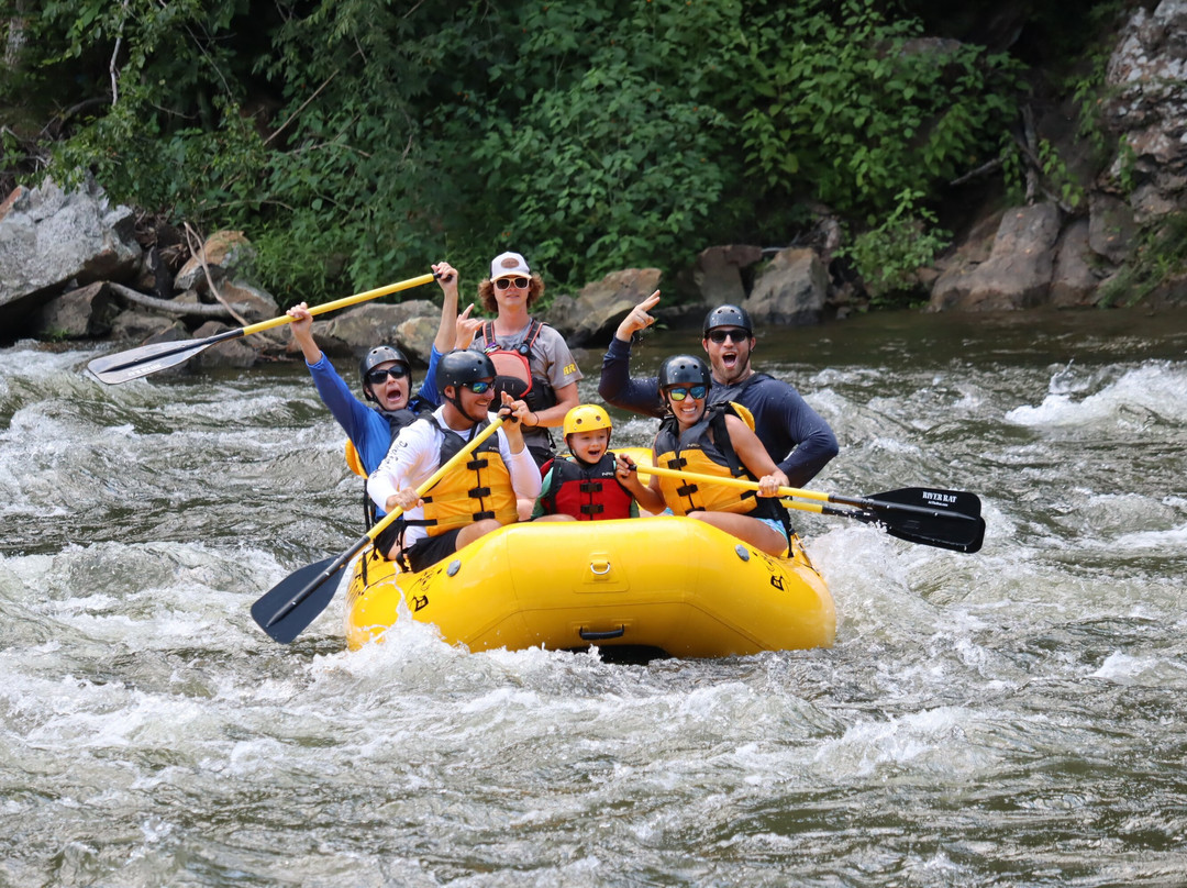River Rat Whitewater Rafting-Hartford必去景点