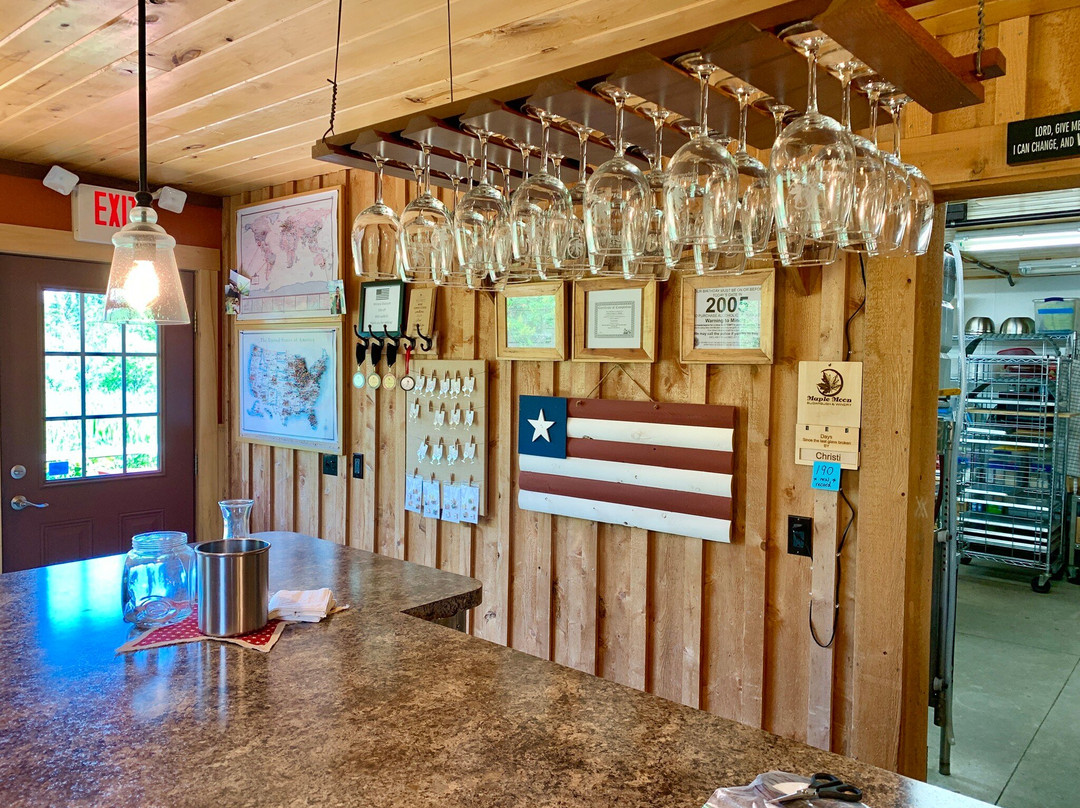 Maple Moon Sugarbush and Winery-皮托斯基必去景点