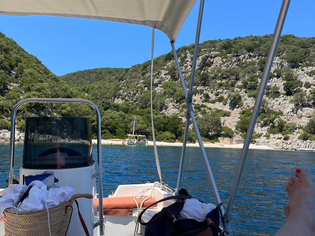 Regina's Boats Fiscardo Boat Rental-菲斯卡尔宗必去景点