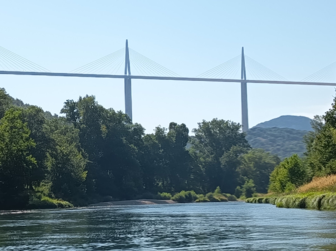 Bateliers du Viaduc-Creissels必去景点
