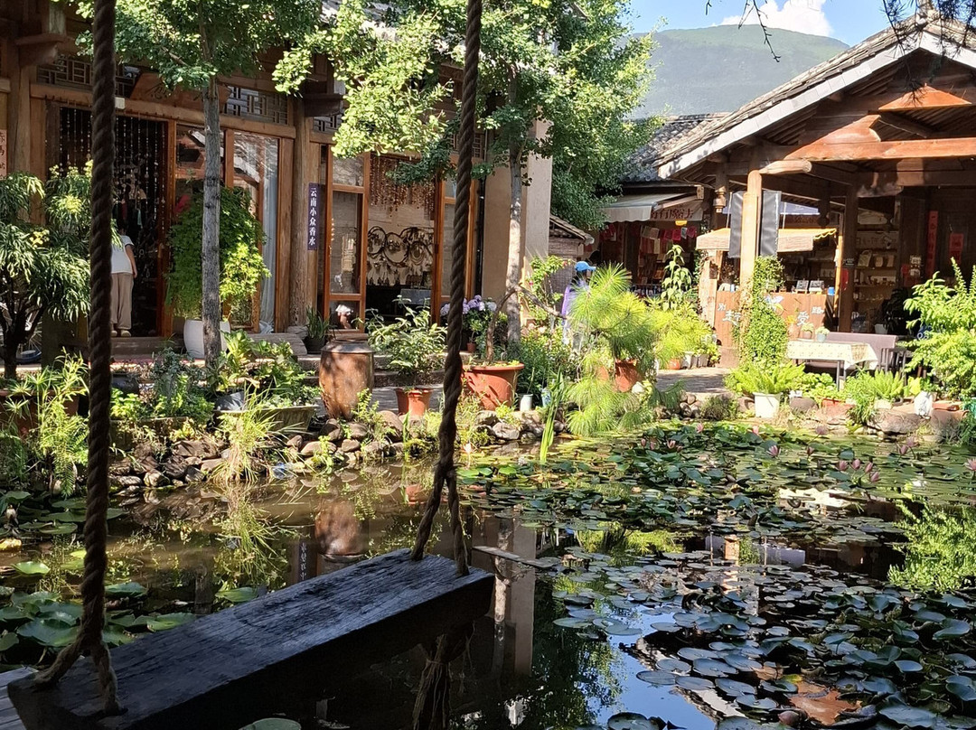 Vicky | Yunnan Travel-剑川县必去景点