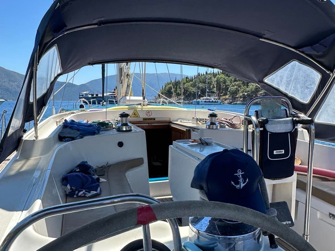 Kefalonia Day Trips-阿吉亚埃菲米亚必去景点