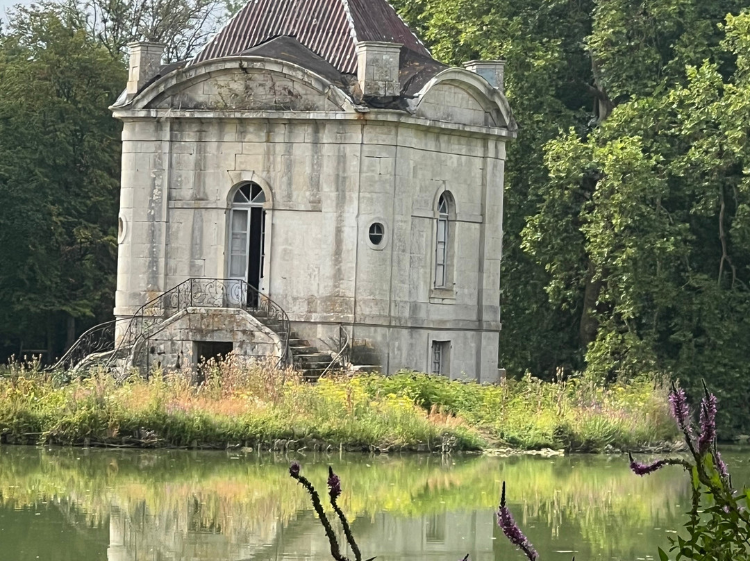 Chateau Ancy-le Franc-Ancy-le-Franc必去景点